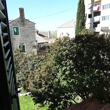 Pjaceta سبليت